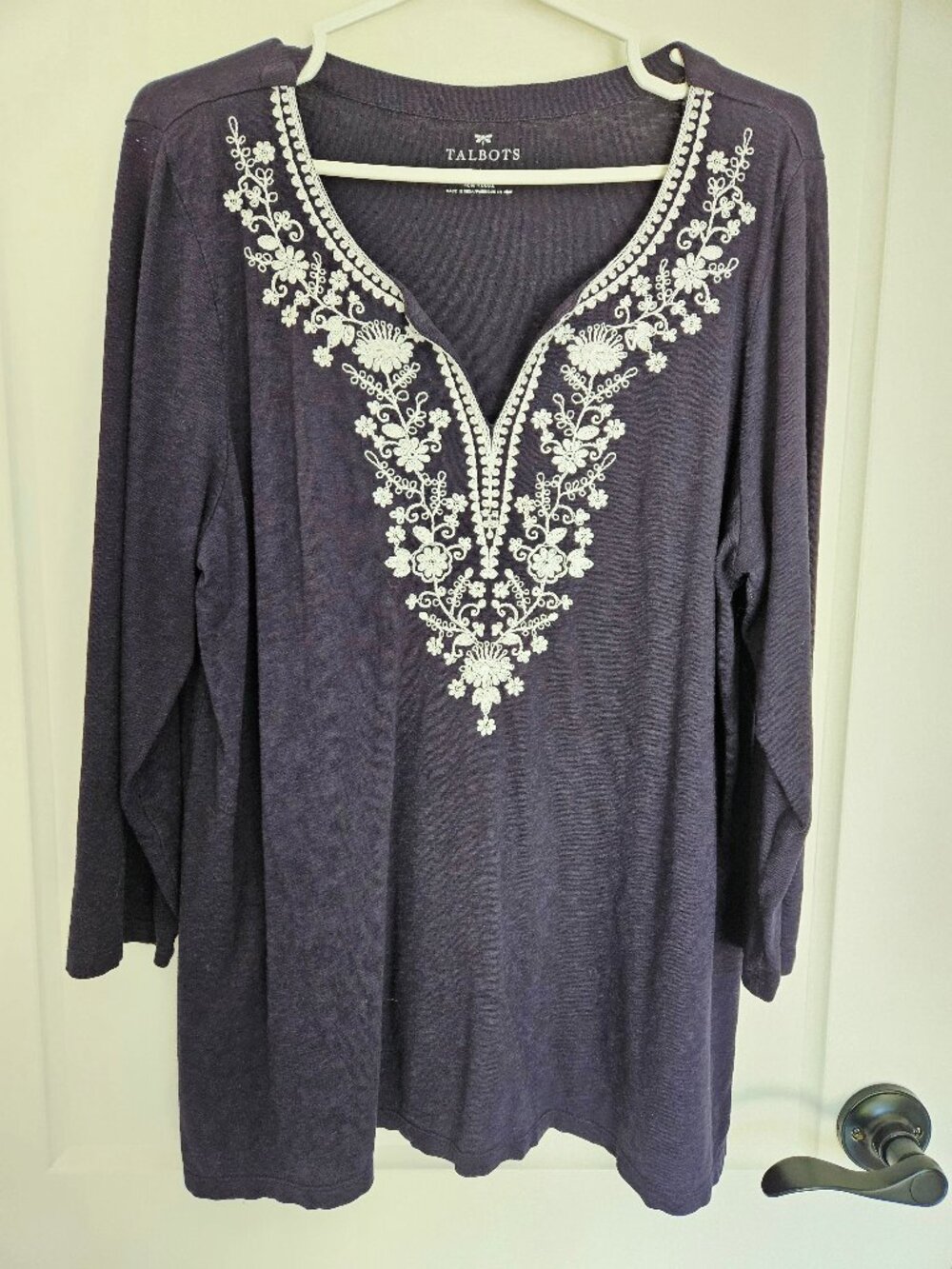 Talbots Women's Navy 3/4 Sleeve Top Embroidered Tunic, Size L